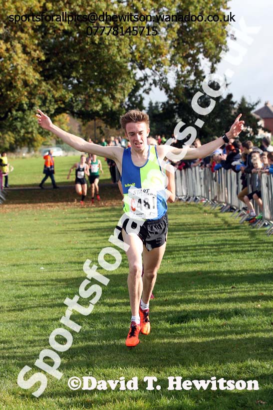 Mens under-17s Northern Cross Country Relays, Graves Park, Sheffield. Photo: David T. Hewitson/Sports for All Pics